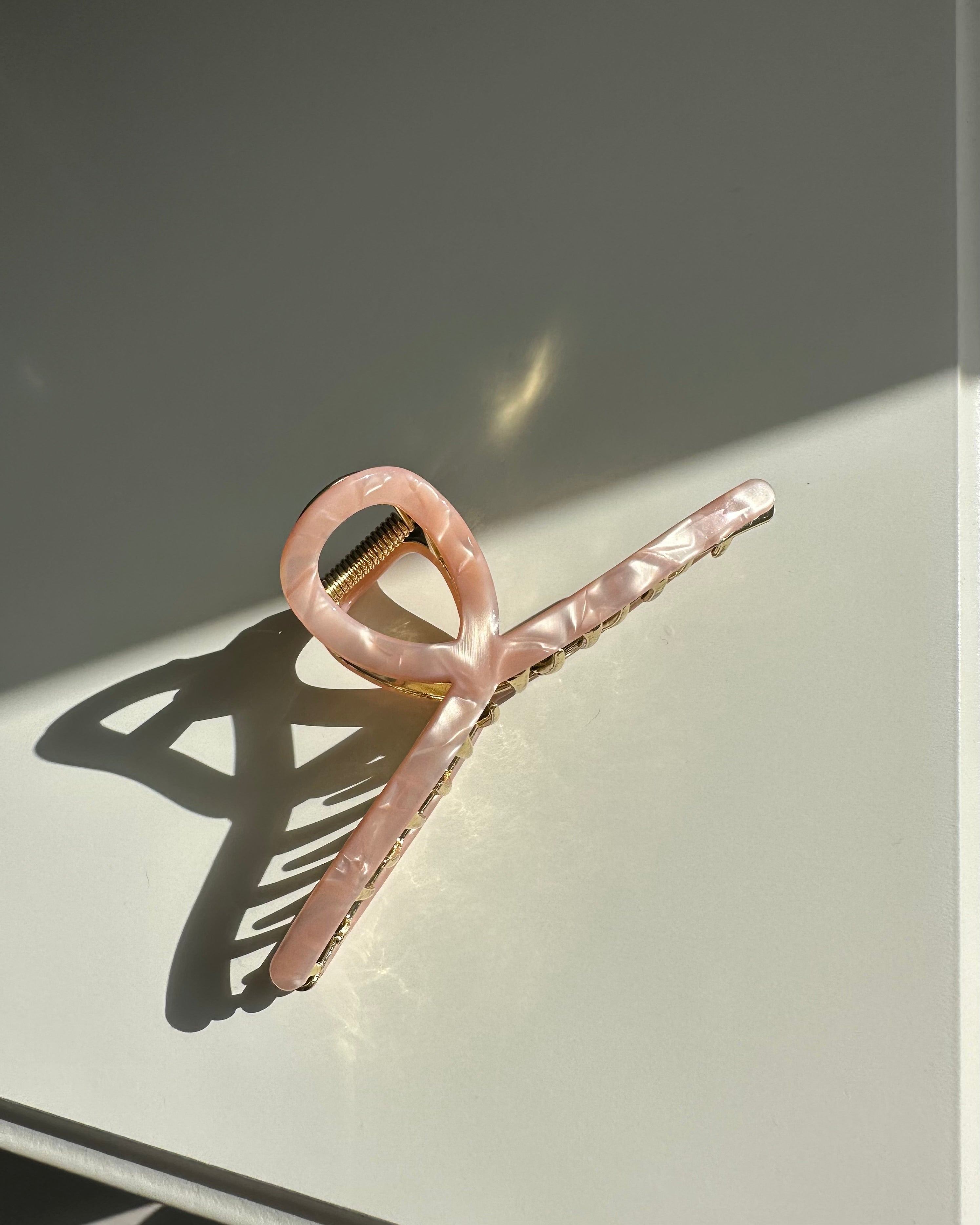 Signature | Loop Claw Clip