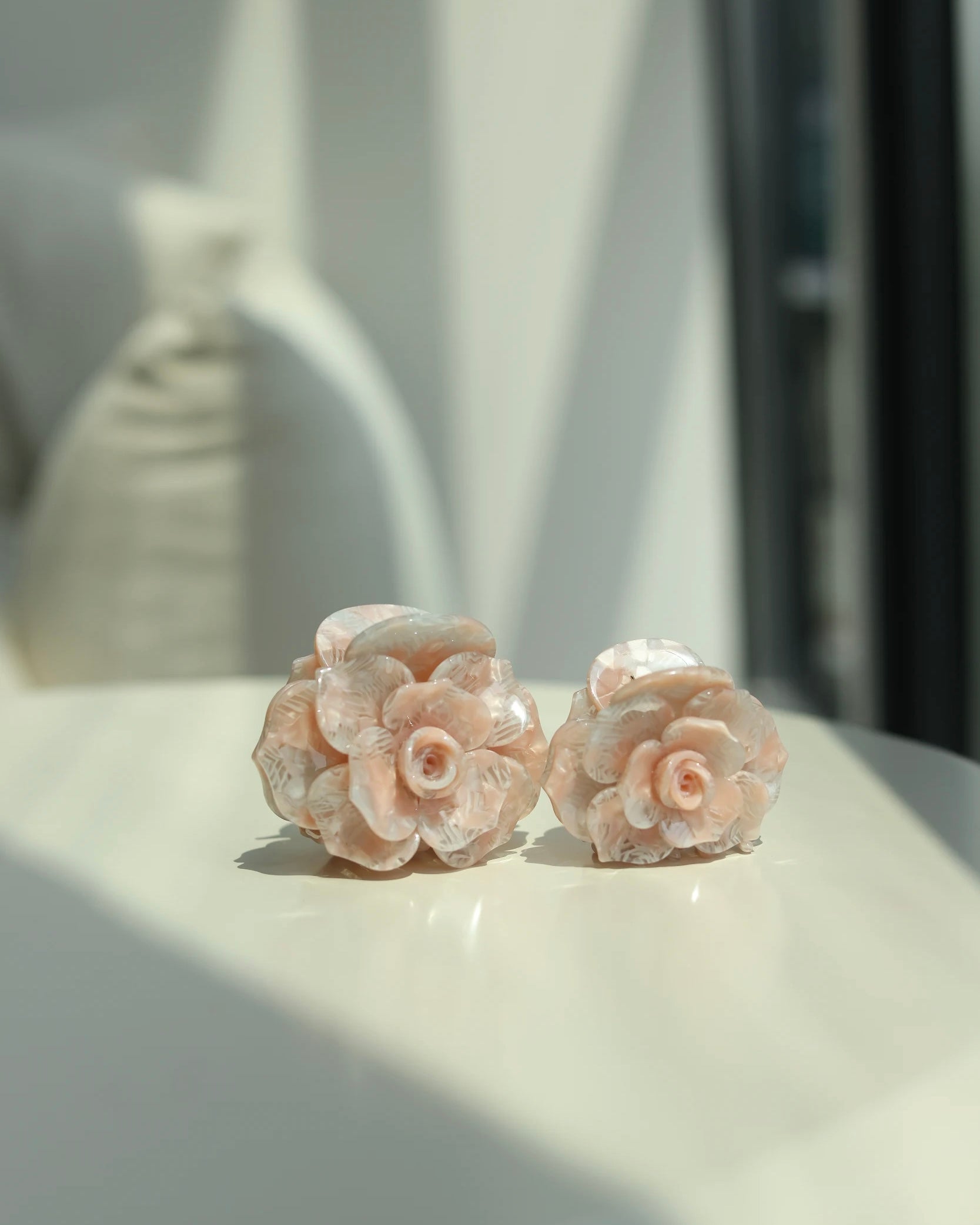 The Rose Clip
