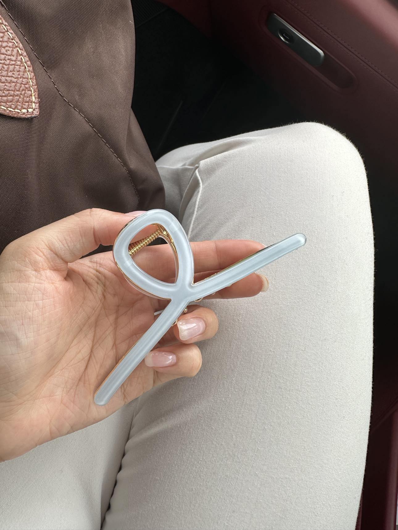 Signature | Loop Claw Clip