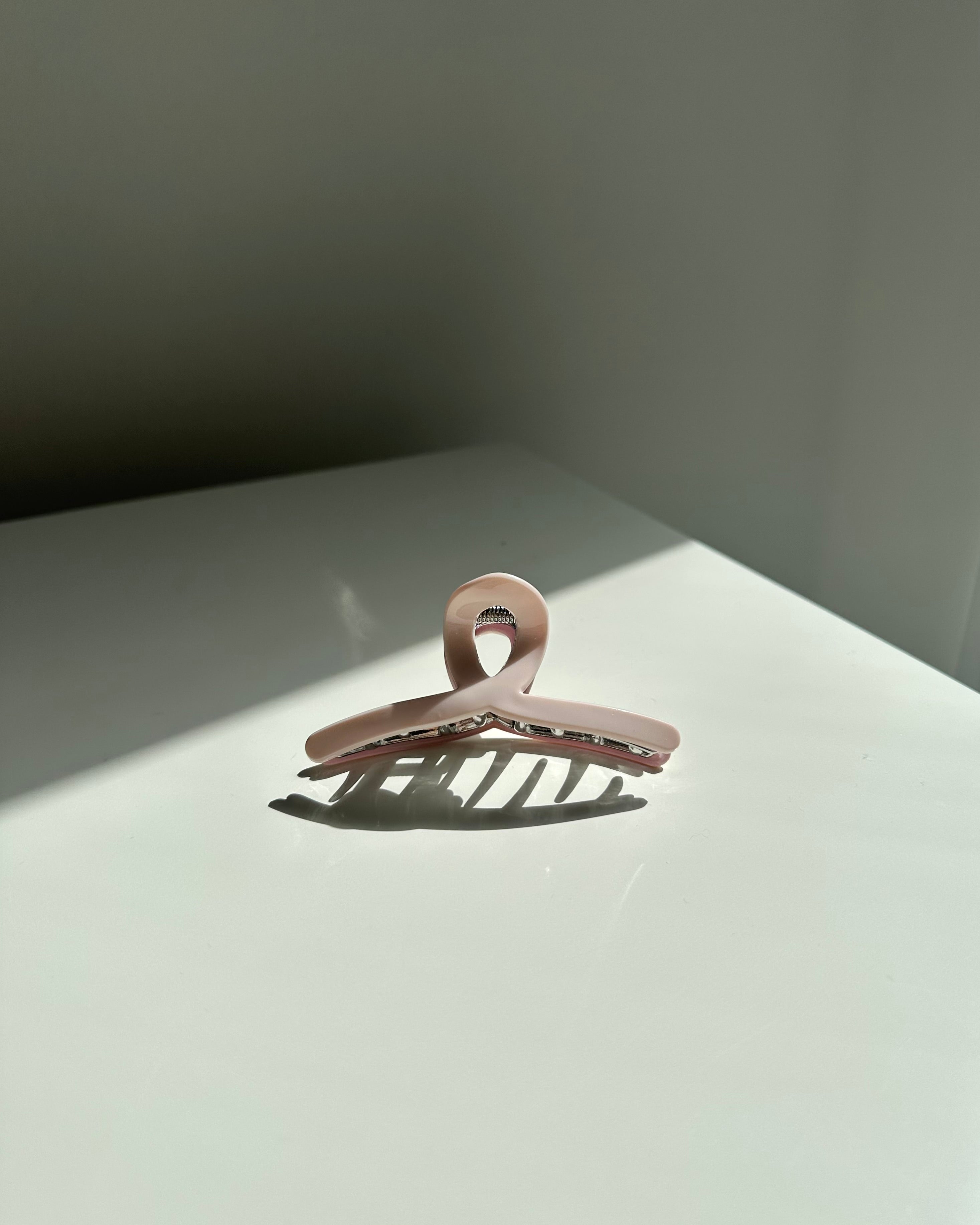 Signature | Loop Claw Clip