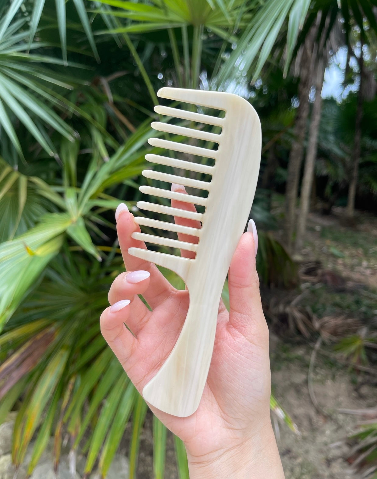 Marble Comb