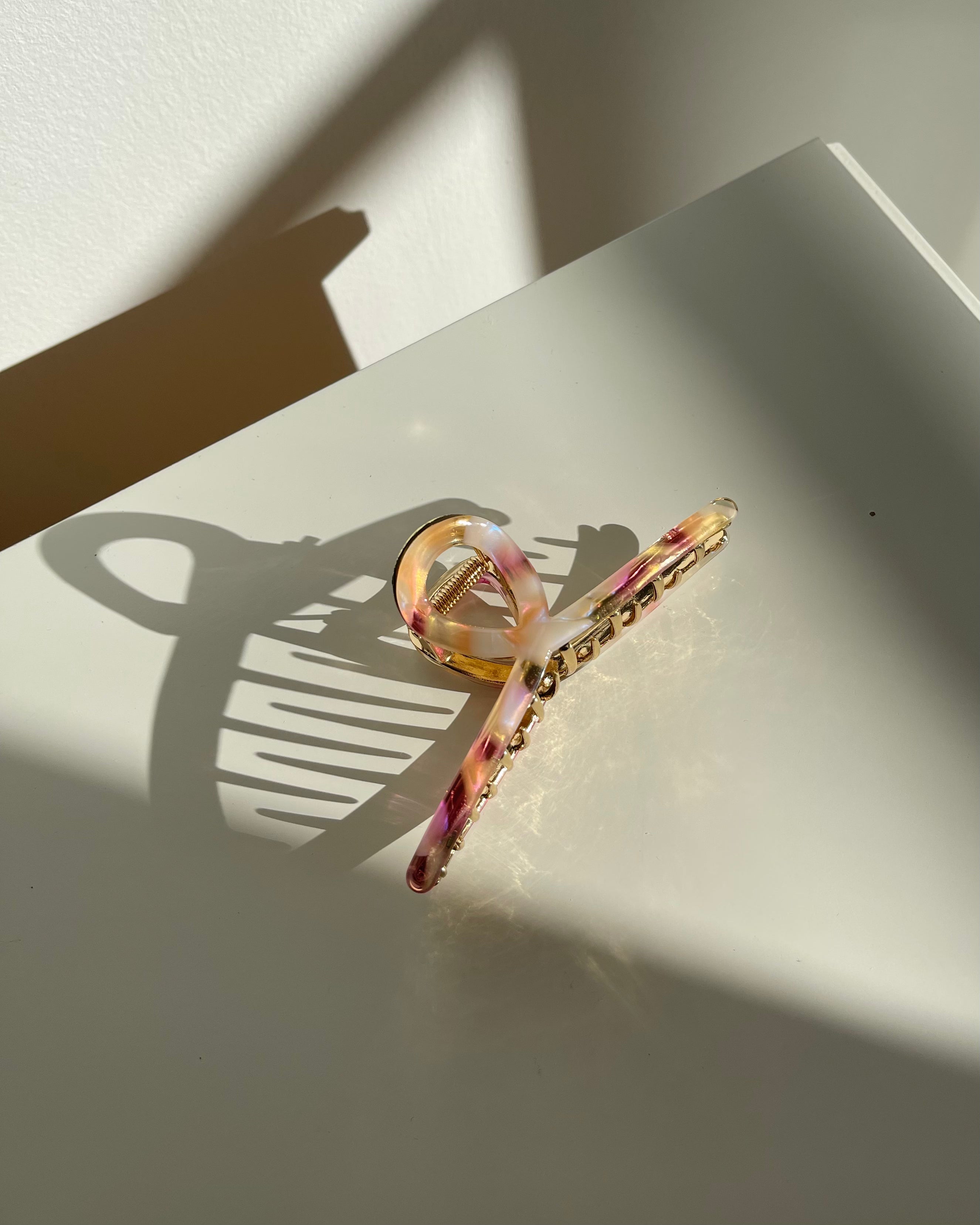 Signature | Loop Claw Clip