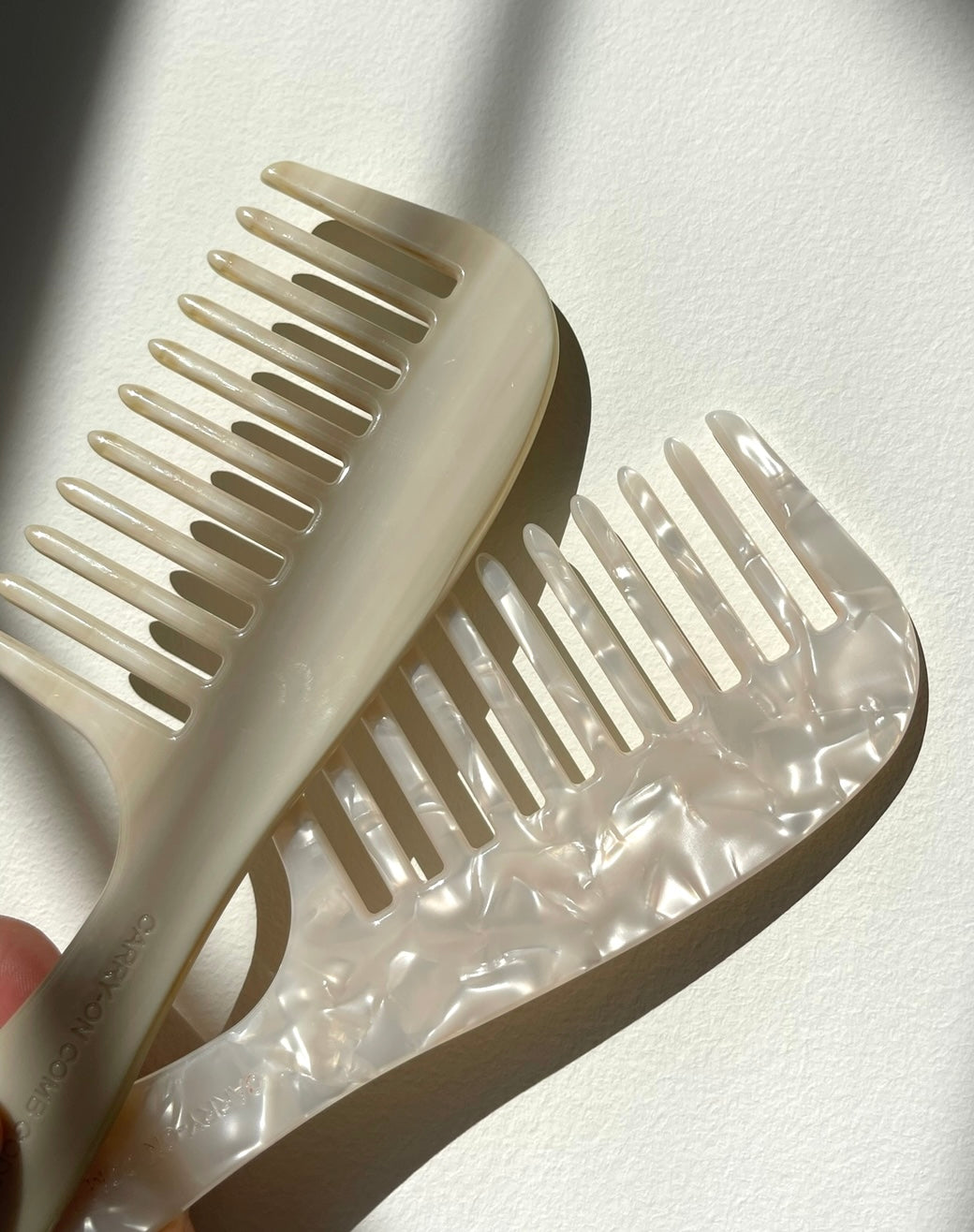 Carry-on Marble Comb