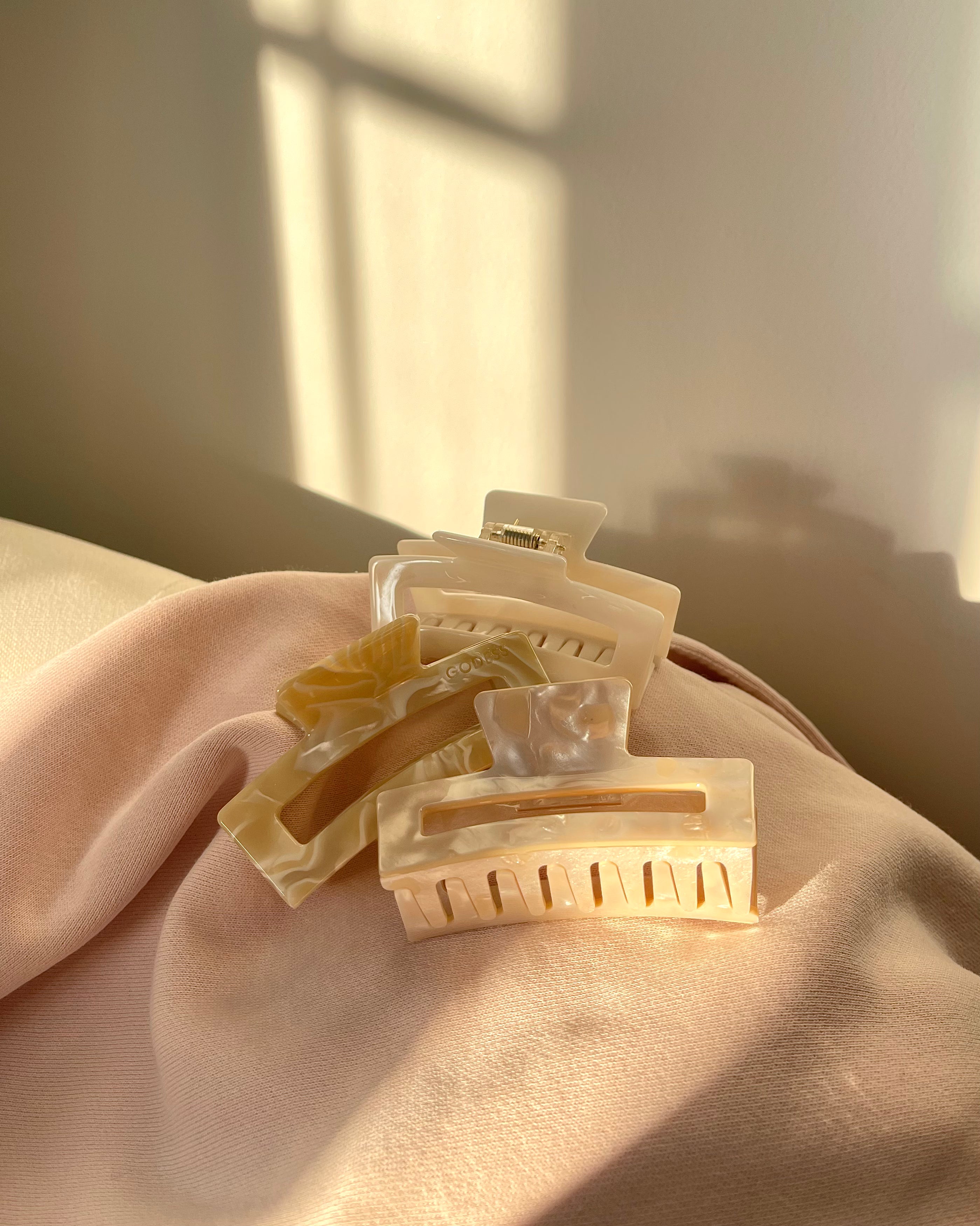Vanilla | Mini Neutral Claw Clip Set